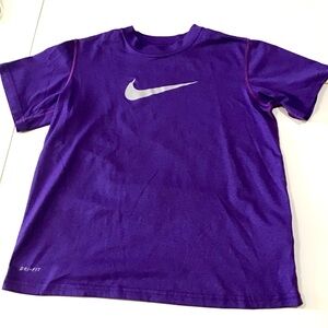Nike Dri Fit Shirt Boys Small Purple Gray Logo Short Sleeve Top